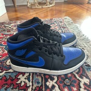 Jordan 1 Mid Black/Hyper Royal Men’s 7.5/ Women’s 9